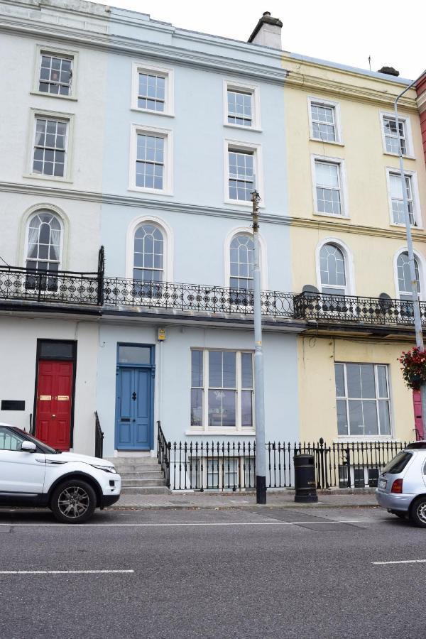 West Beach House -Sea Views Cobh Exterior photo